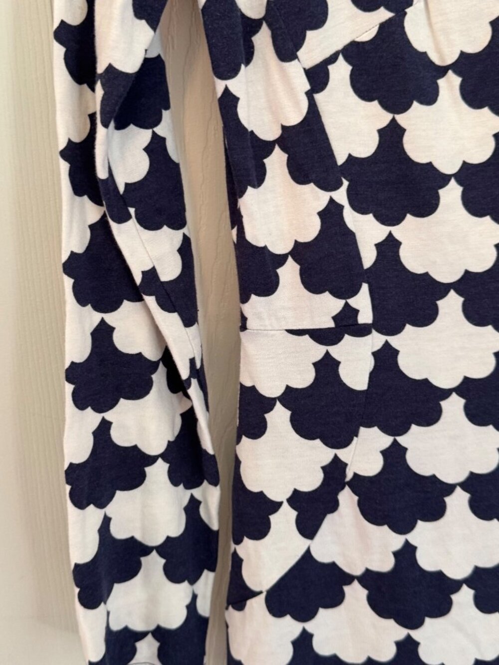 Boden Blue White Scallop Jersey Knit Tunic Dress Long Sleeve Sheath Mini US 4R - Picture 8 of 10